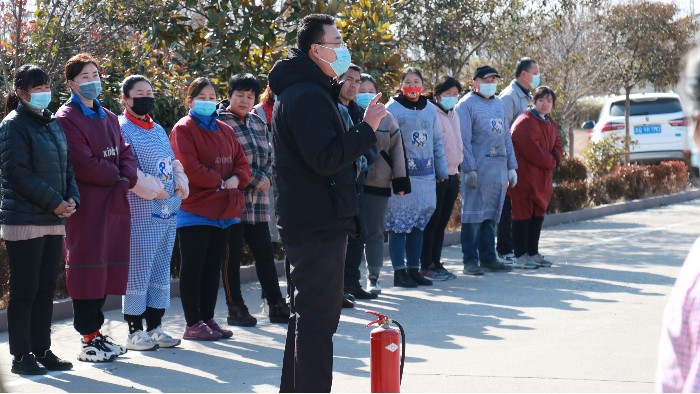 安全無小事，防患于未然——百華鞋業(yè)舉行消防演練活動，筑牢安全防火墻！